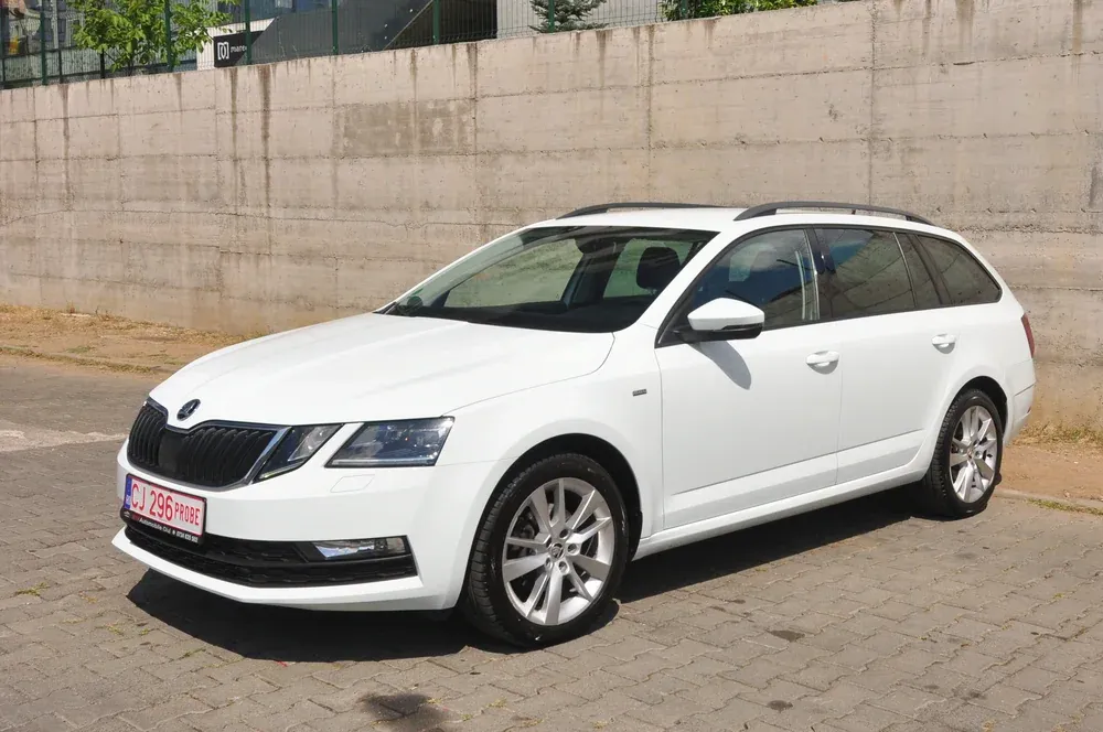 Skoda Octavia Combi 2.0 TDI DSG 4x4 Style • 150 CP • 2019 • TVA deductibil