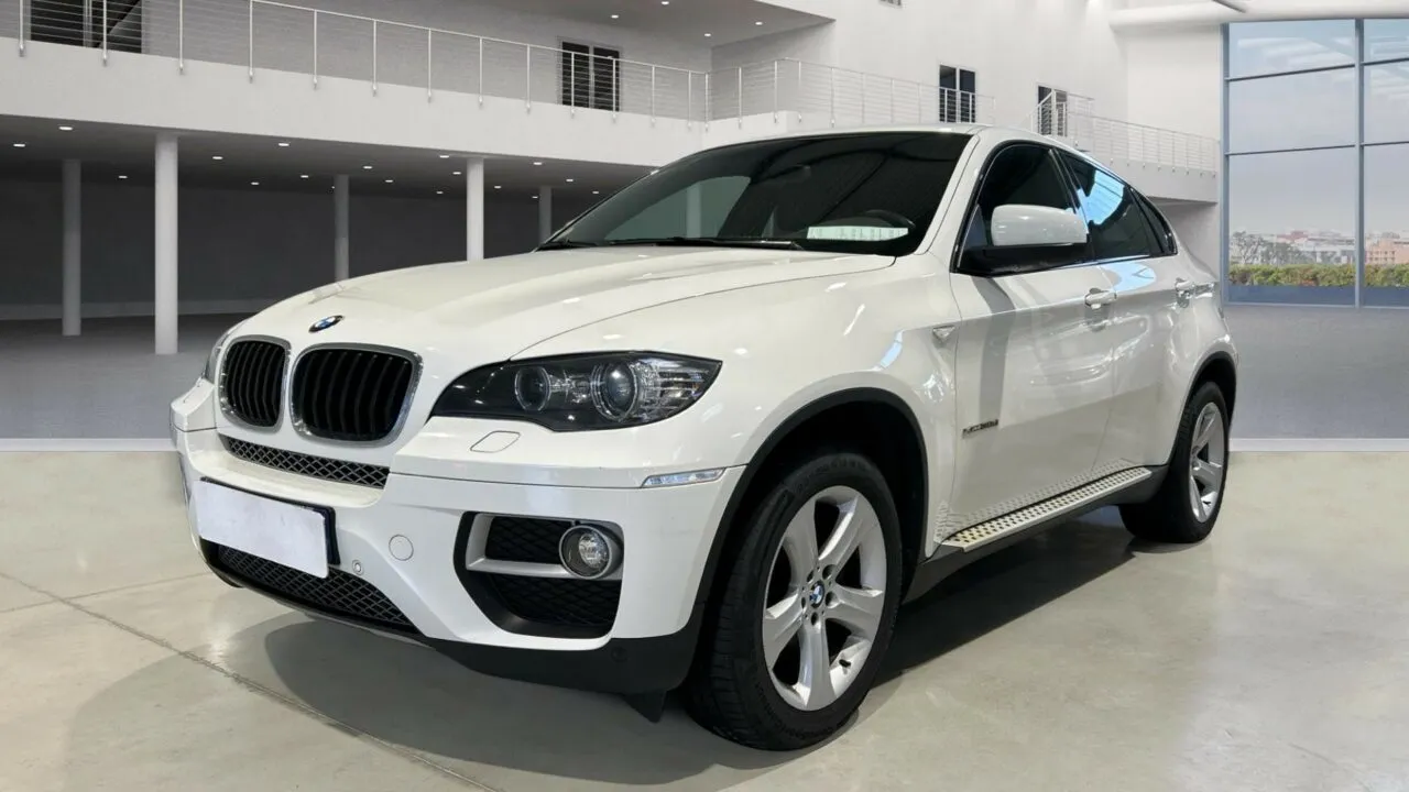 BMW X6 xDrive30d 245 CP Luxe A