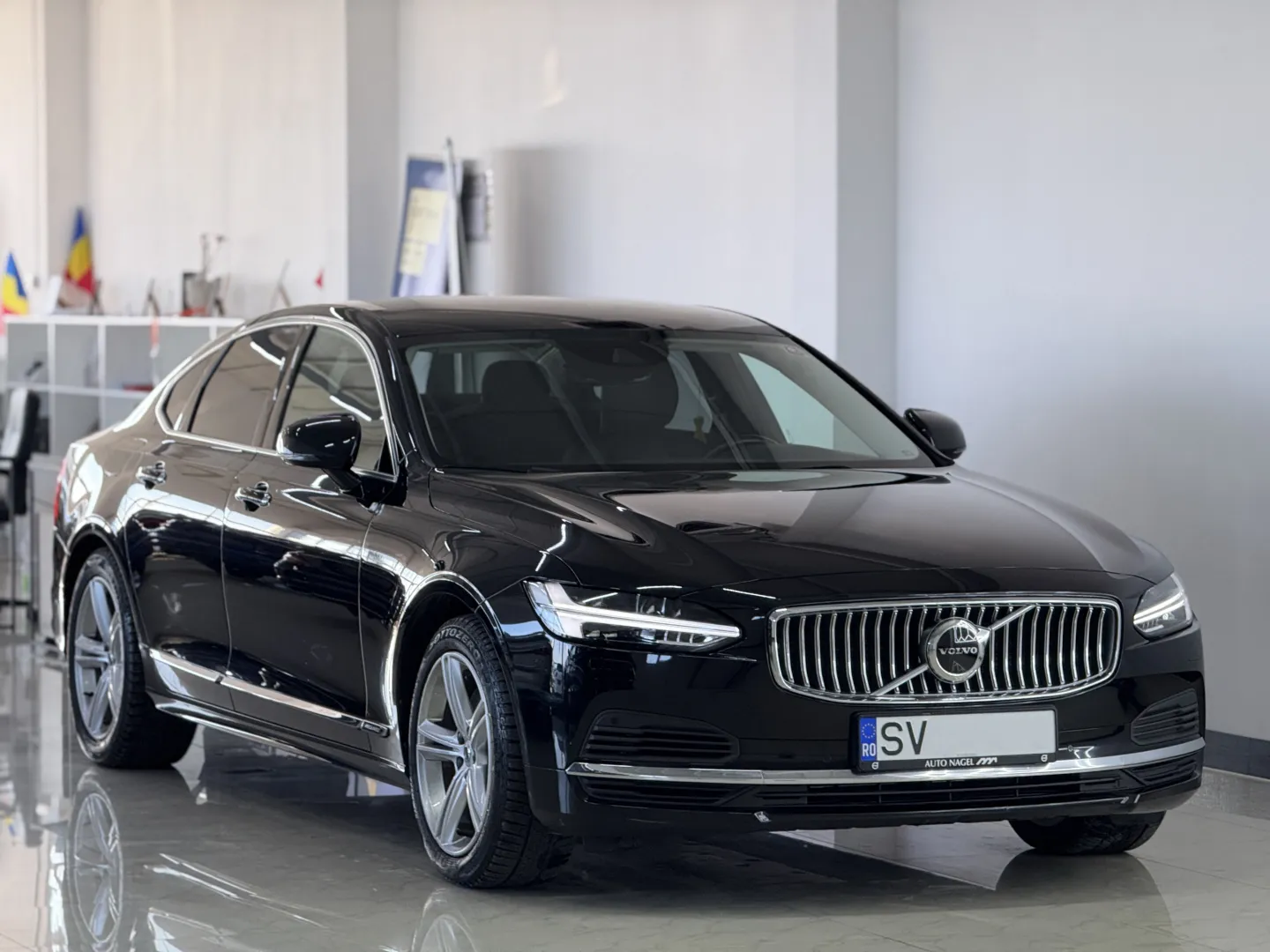 2020 Volvo S90 T8 Recharge AWD Geartronic Inscription