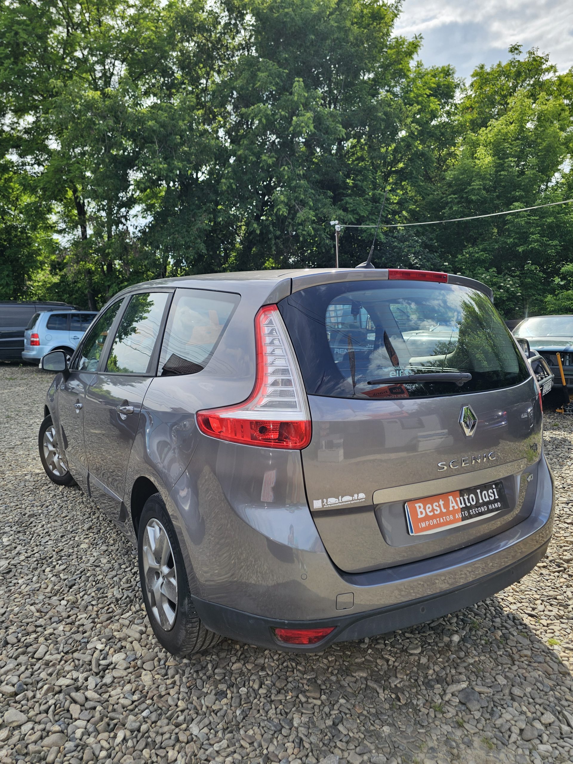 Renault Grand Scenic 1.5 dci 7 locuri