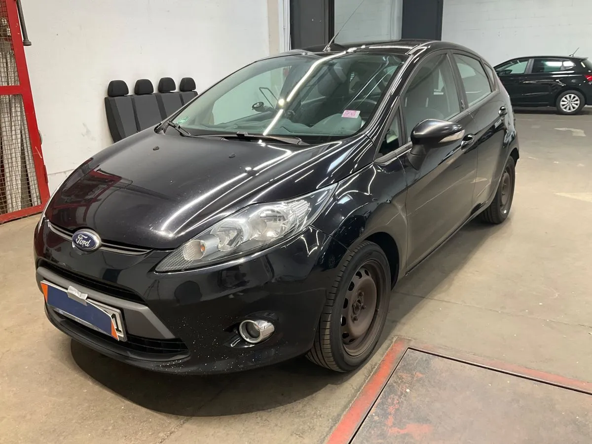 Ford Fiesta 1.25 Champions Edition