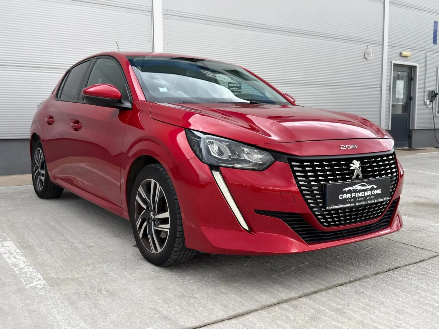Peugeot 208 PURETECH 100 S&S EAT8 ROADTRIP