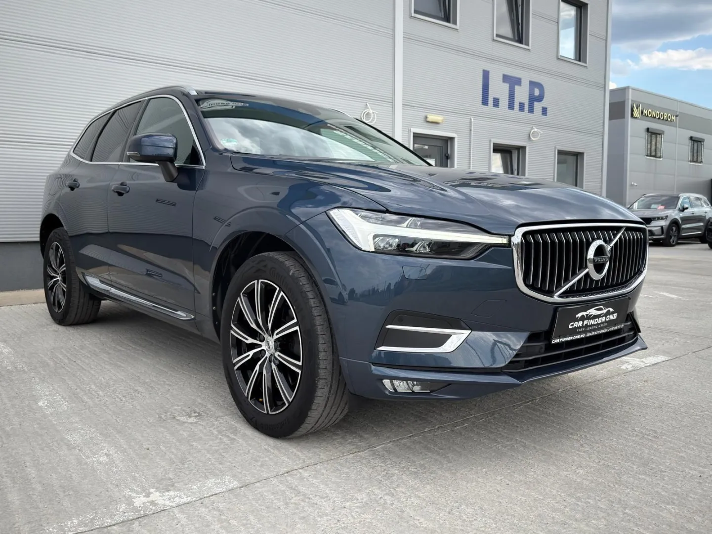 Volvo XC60 B5 AWD Inscripțion