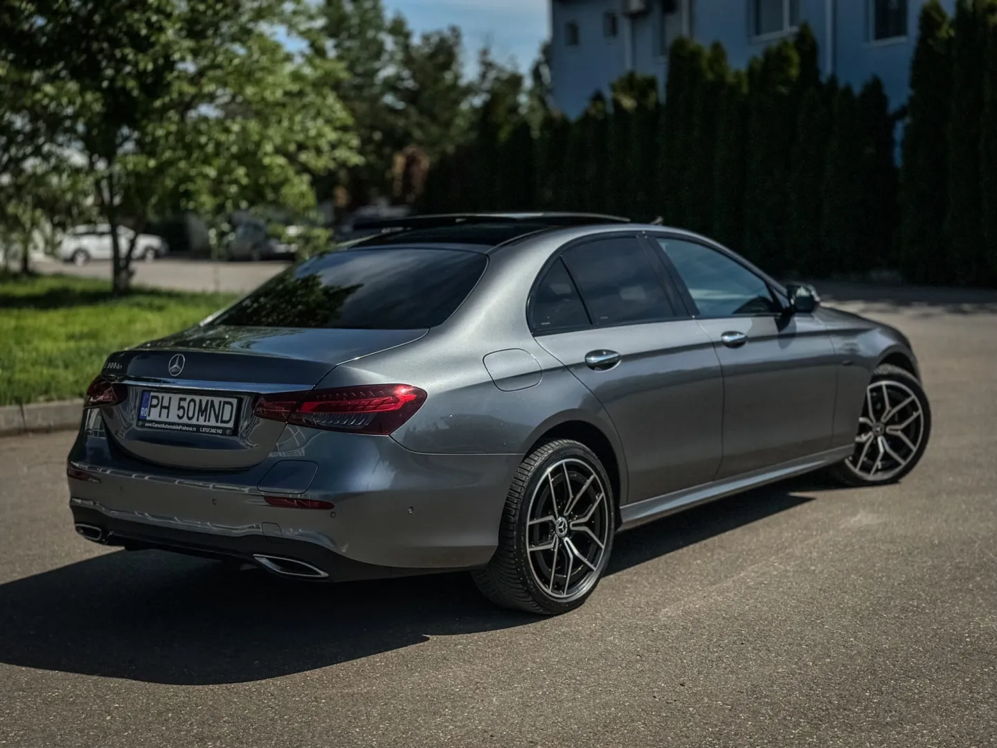 Mercedes-Benz E 300de Diesel Hybrid 9G-TRONIC 2021 AMG LINE