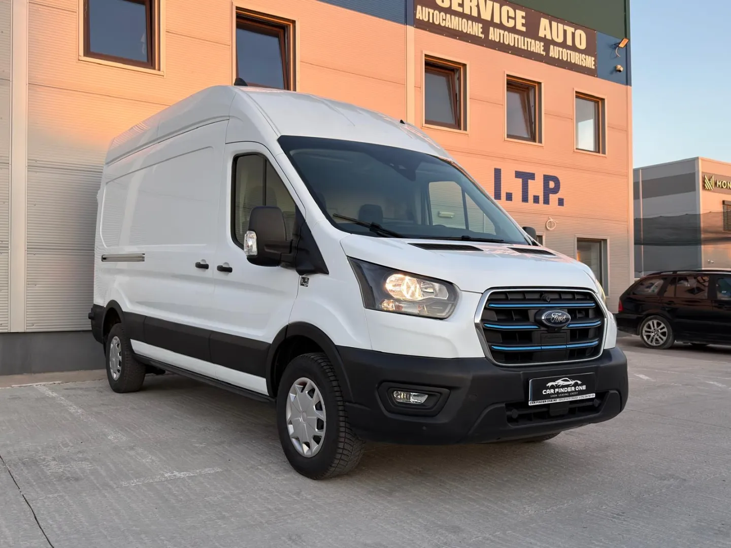 Ford E-Transit 75kwh L3H3