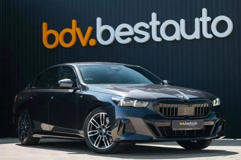 BMW Seria 5 520d xDrive M-Sport