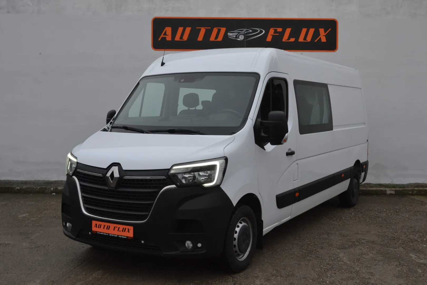 Renault Master DOKA 2.3 DCI 136 CP 7 Locuri 6M/T