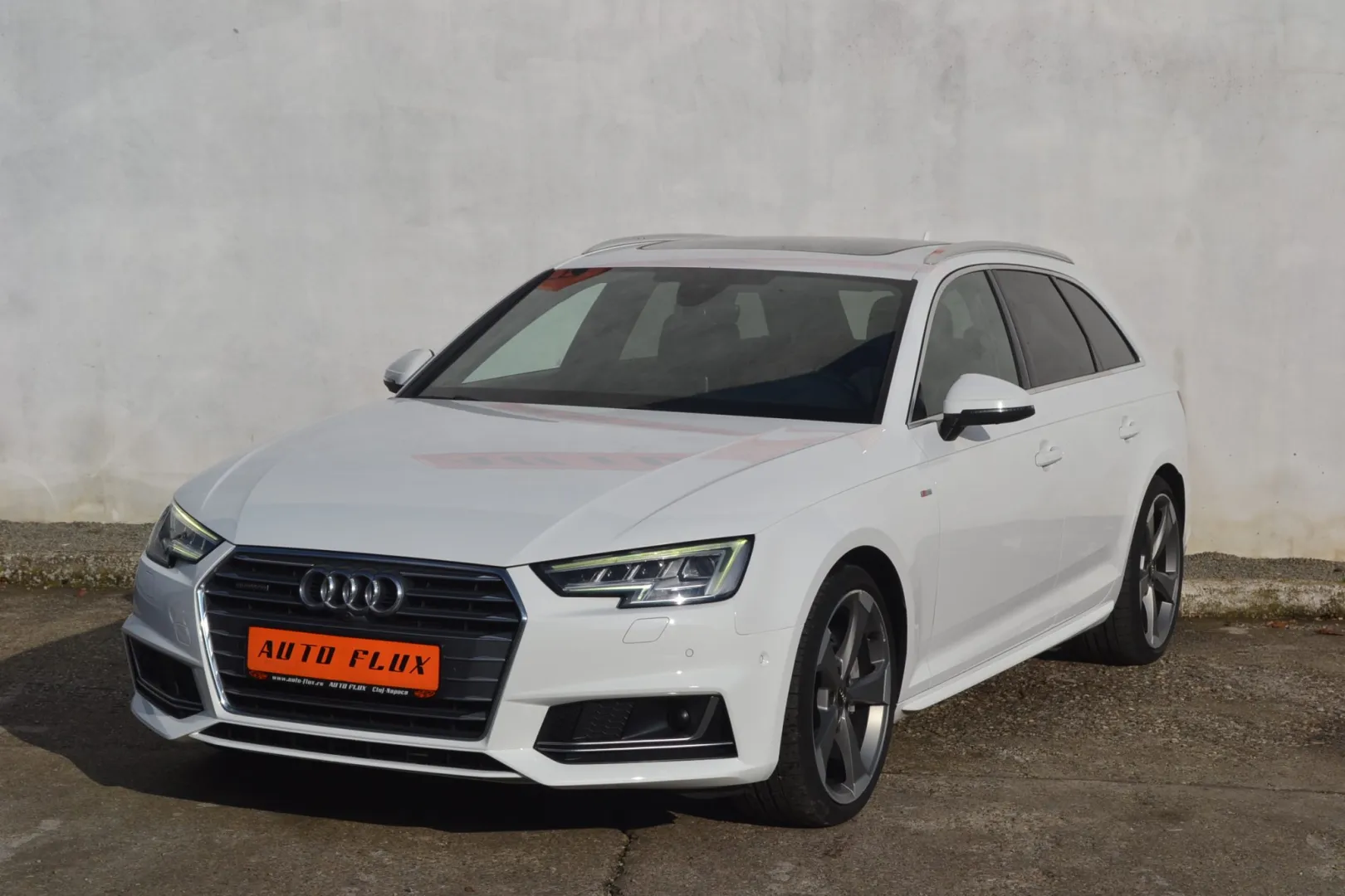 Audi A4 Avant 2.0 TDI Quattro S-Tronic 3X S-Line