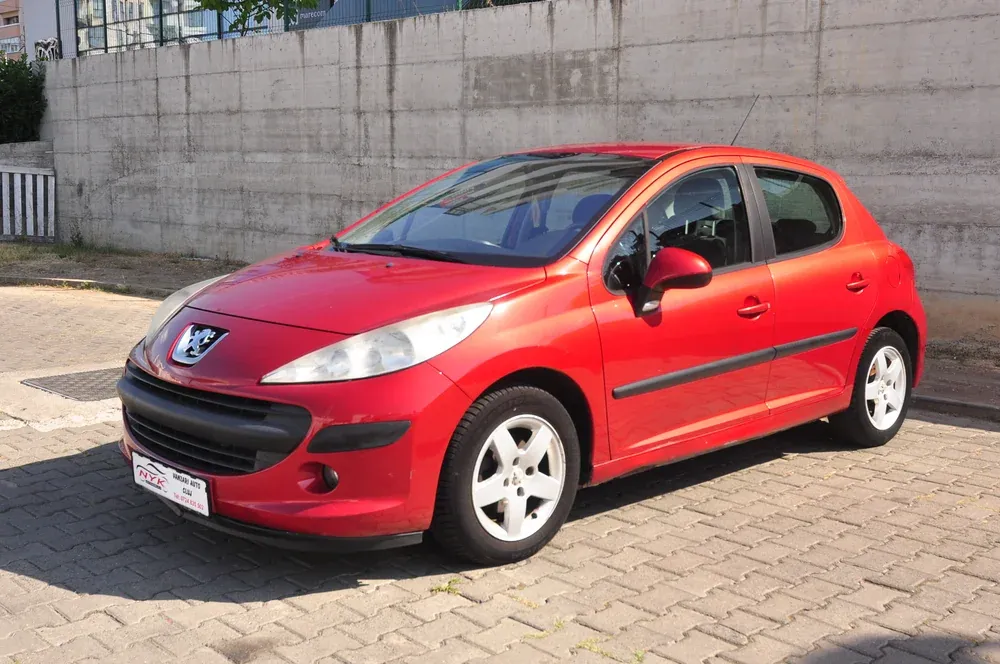 Peugeot 207 Sport 1.4i 88 CP • 2007 • 102.063 km