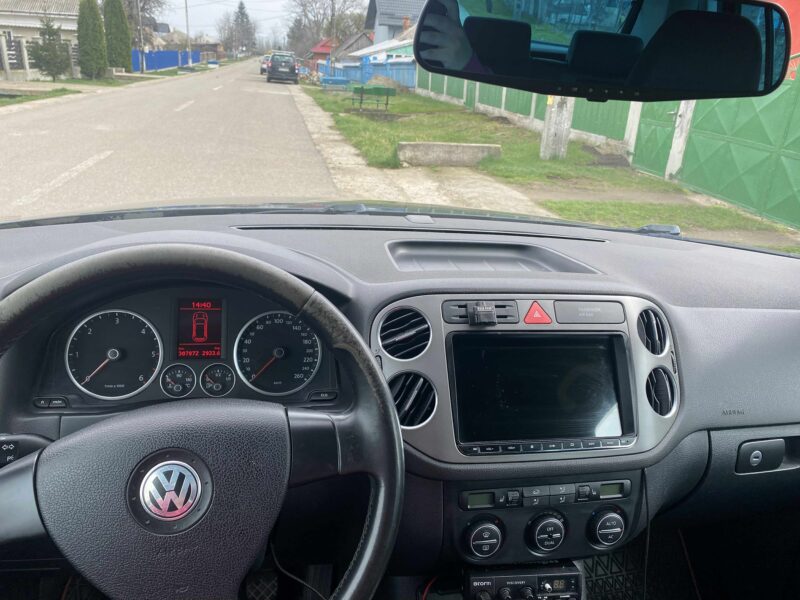 Vând wv tiguan