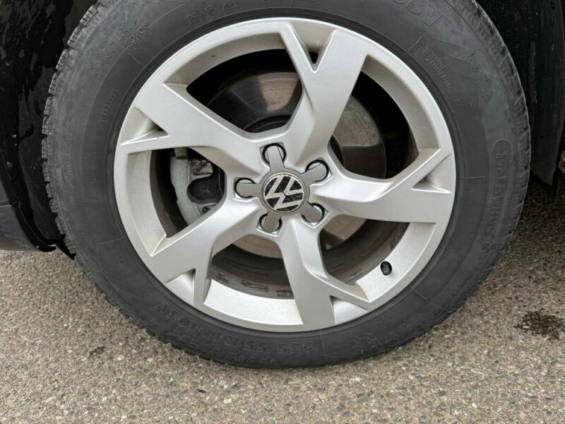 Vând wv tiguan