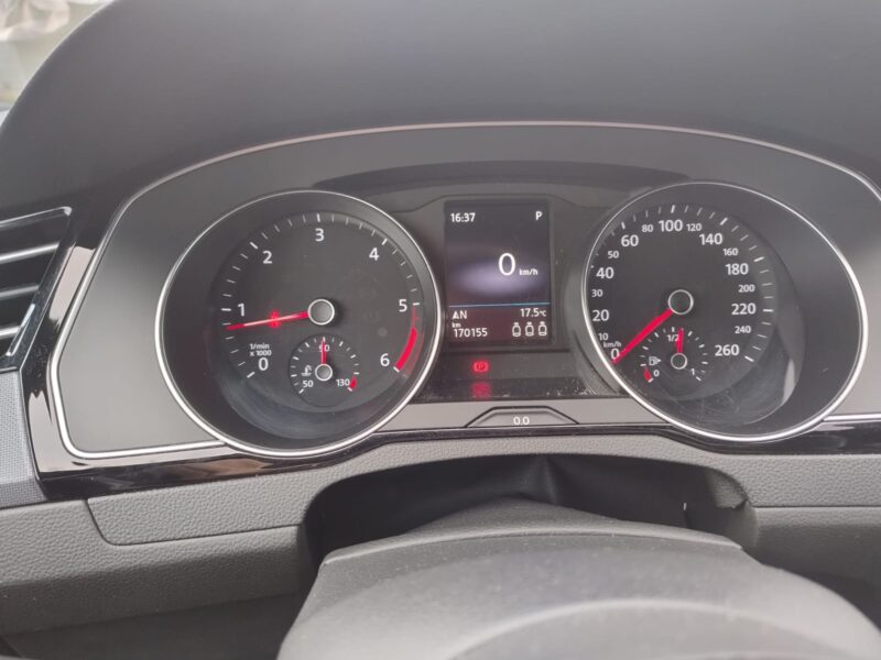 Passat Variant 2.0 tdi R Executive