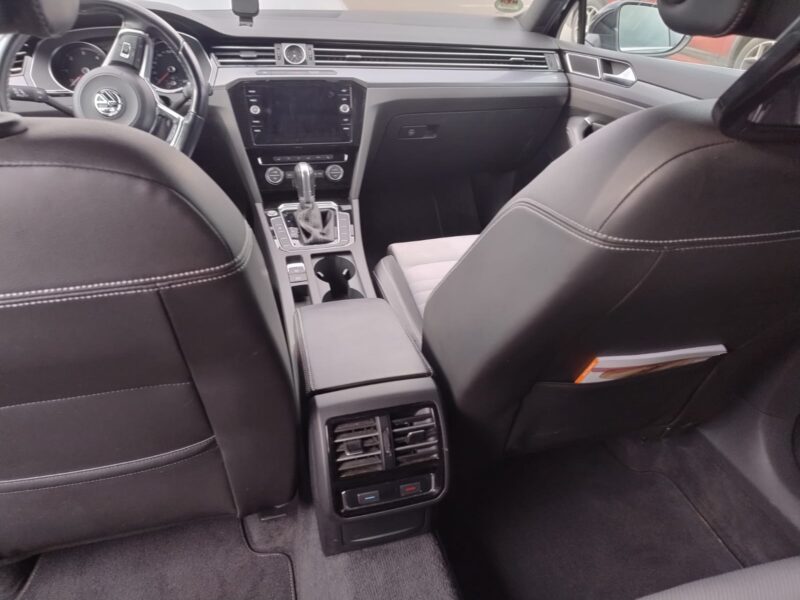 Passat Variant 2.0 tdi R Executive